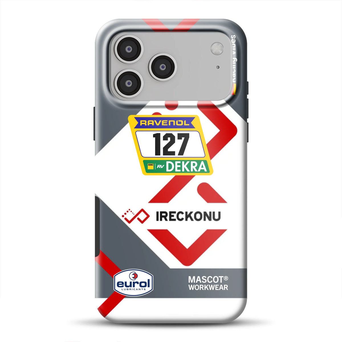17promaxmagsafemockup.png