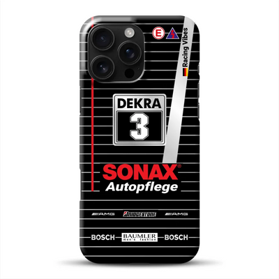 hardcase_0005_16-pro-ax-mockup.png