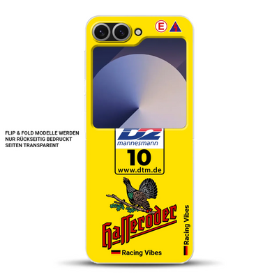 _0005_z-flip-6-hard-mockup.png