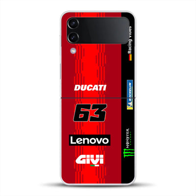 rv_0001_z-flip-4-soft-mockup.png