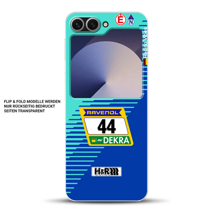 _0005_z-flip-6-hard-mockup.png