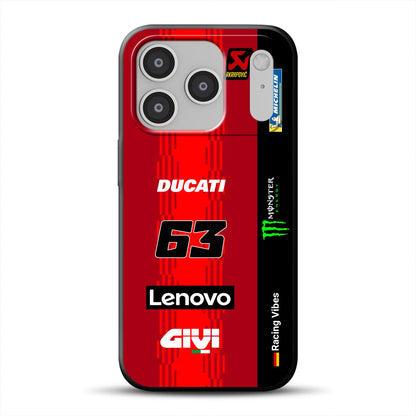 17-pro-b-mockup.png