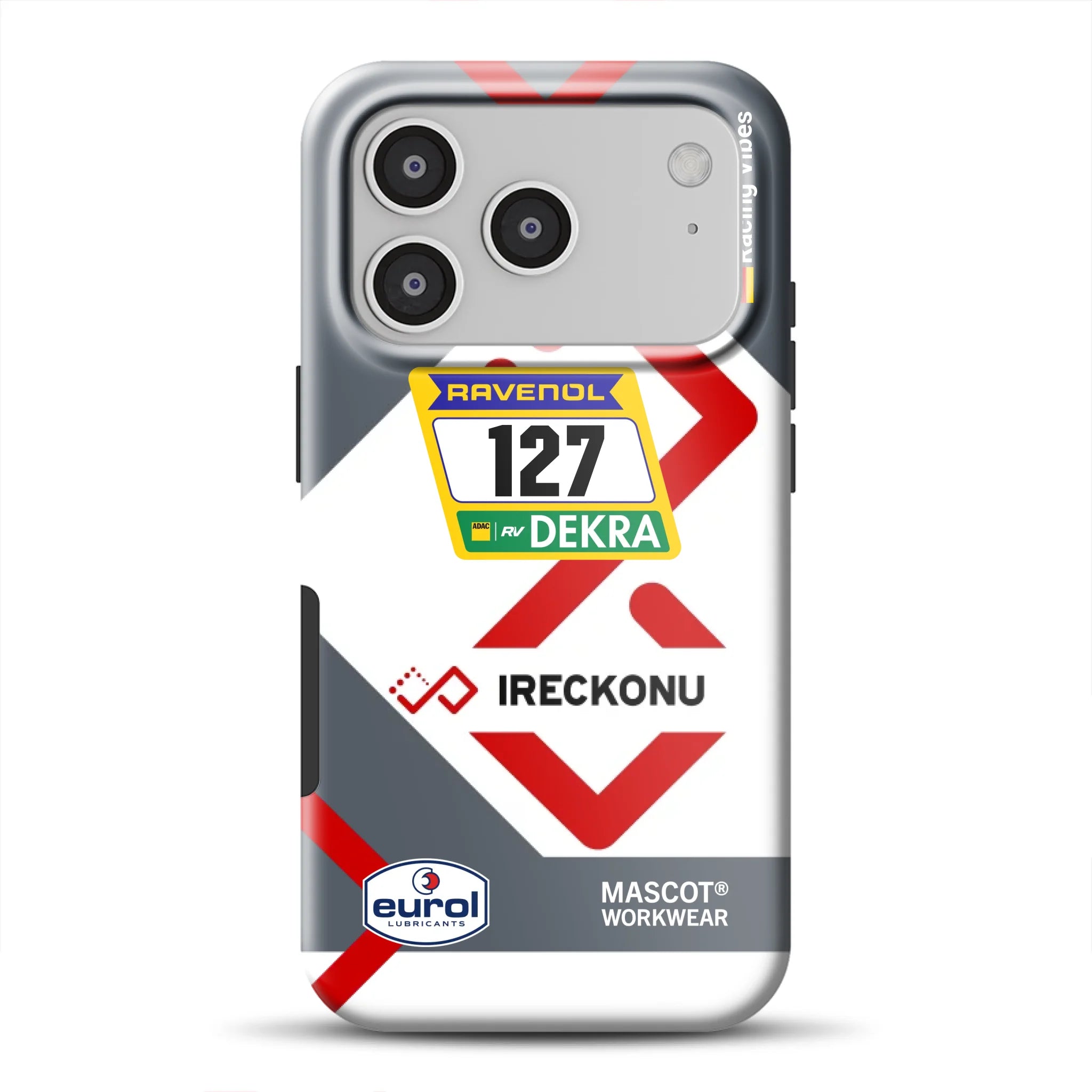 iphone17promockup.png