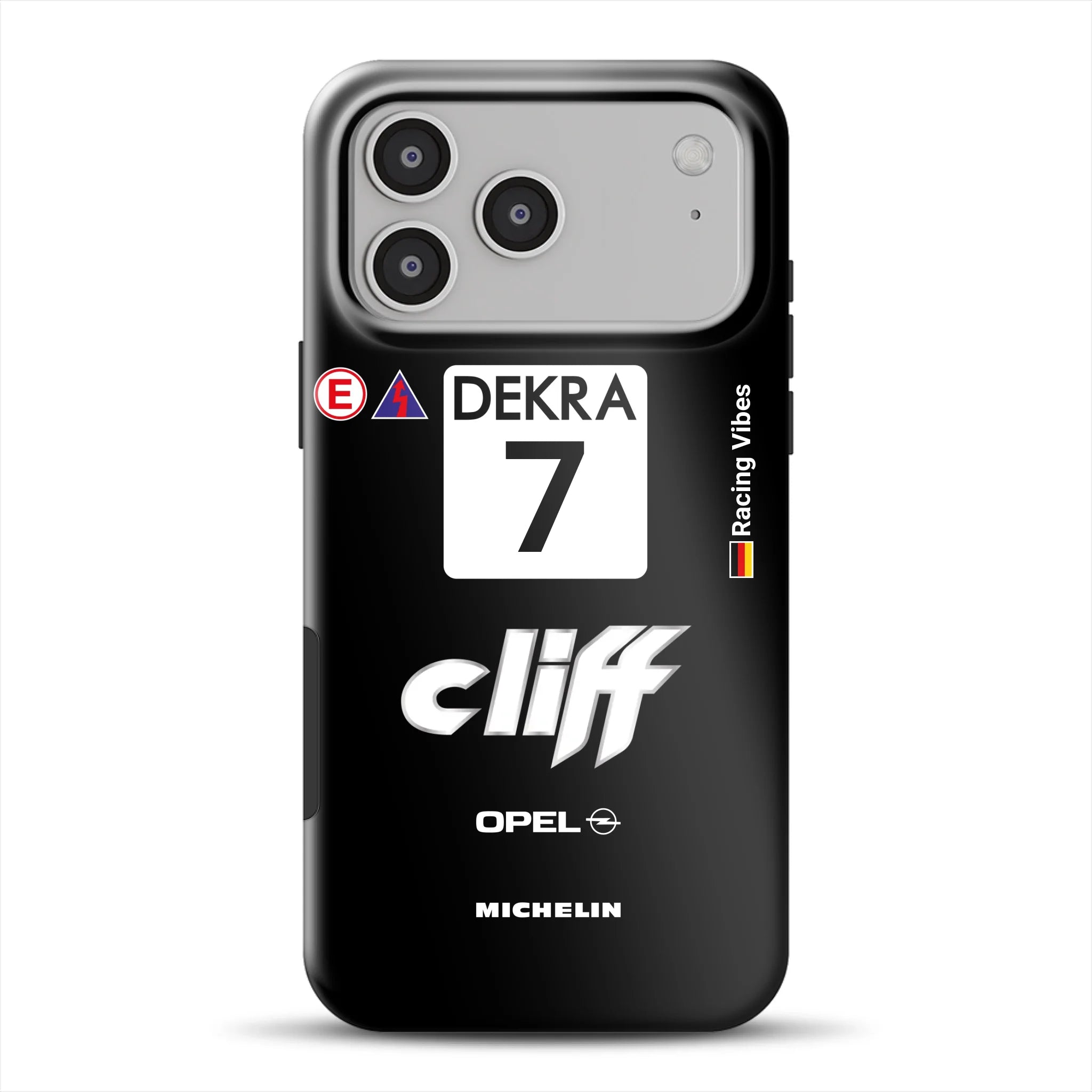 17promaxmagsafemockup.png
