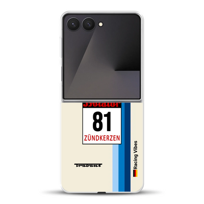 rv_0003_zflip7mockup.png