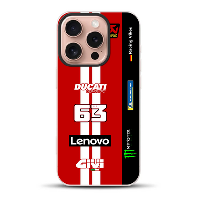 _0006_iphone-16-pro-hybrid-mockup.png