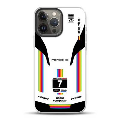rv25_0004_hybrid-13-pro-max-mockup.png
