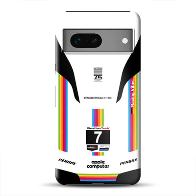 rv_0007_pixel7mockup.png