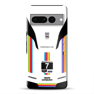 rv_0008_pixel7promockup.png