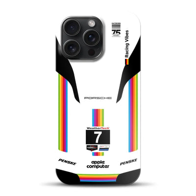 Porsche 963 Apple Retro Livery - Individuelle Hardcase Hülle für iPhone