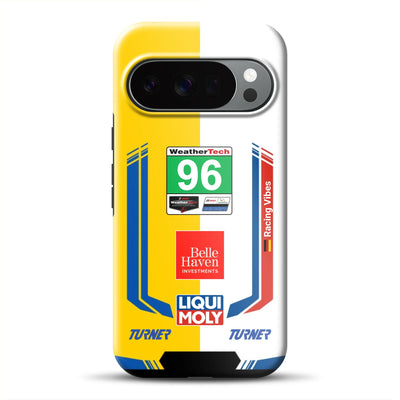 rv_0002_pixel10-10-pro-mag-mockup.png