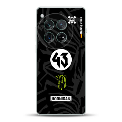 _0001_12r-mockup.png